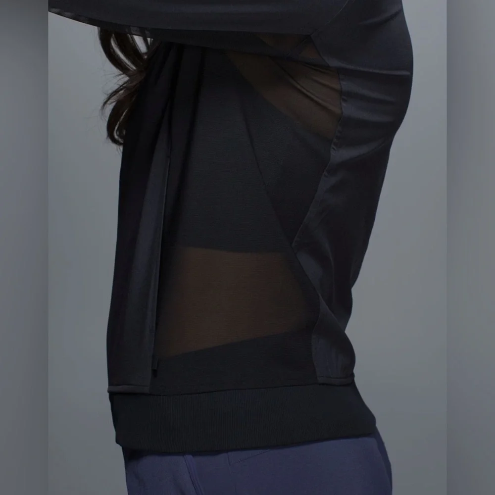 Lululemon Noir Jacket